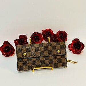 Louis Vuitton long wallet Damier chain wallet